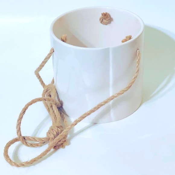 Rae Dunn LOVE ❤️ Hanging plant pot - Picture 3 of 3